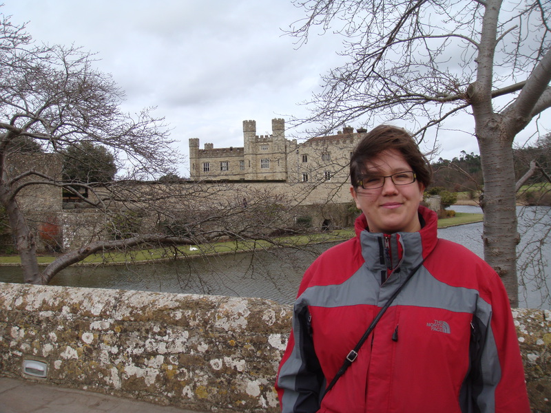 Het kasteel zelf is door de laatste bewoonster in een trust fund geplaats, dat het kasteel openstelt voor het publiek en verhuurt aan partijen. Je kunt hier trouwen. En vrede sluiten.